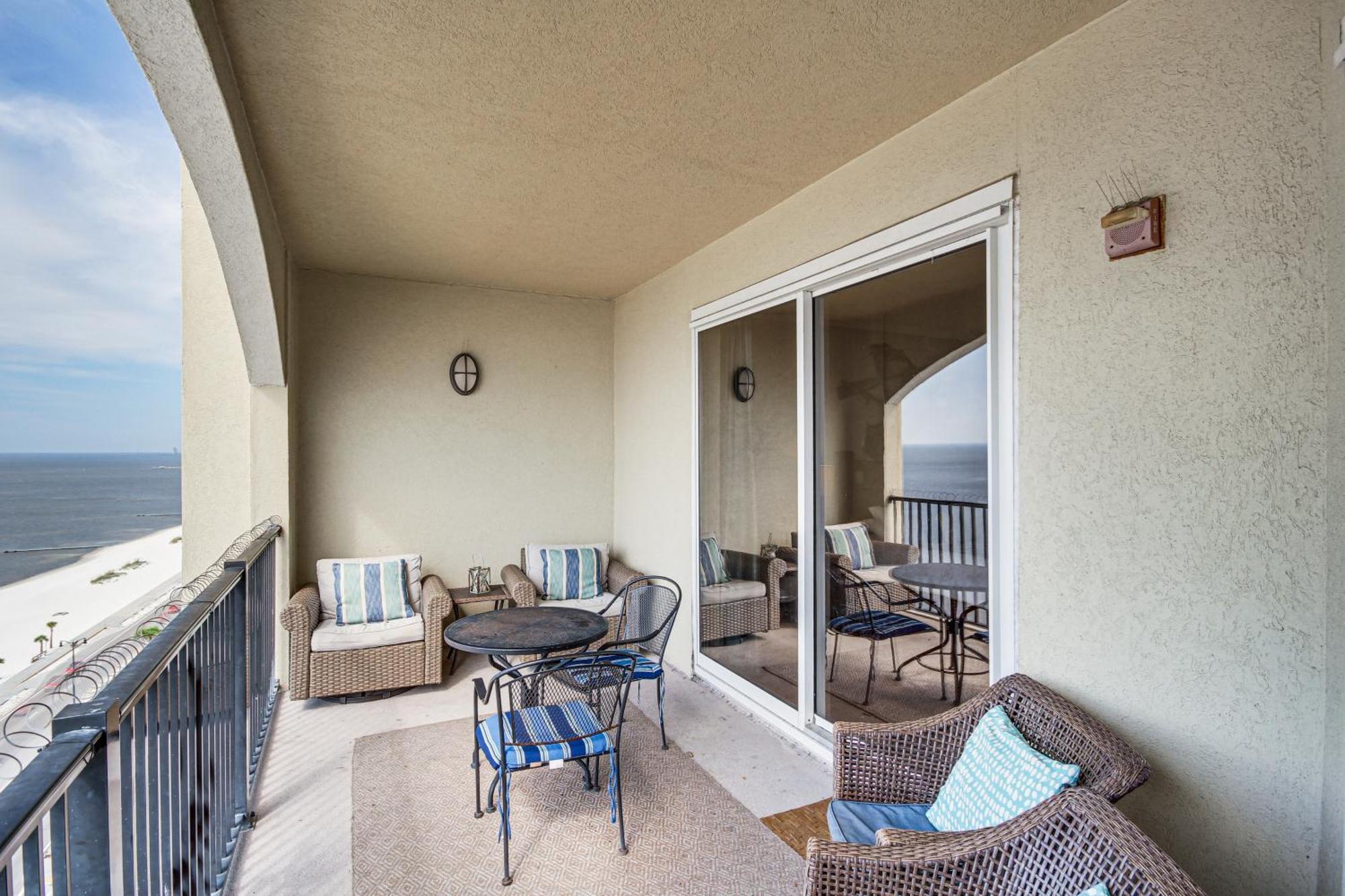 Sleek Gulfport Condo With Ocean Views And Pool Access! 外观 照片