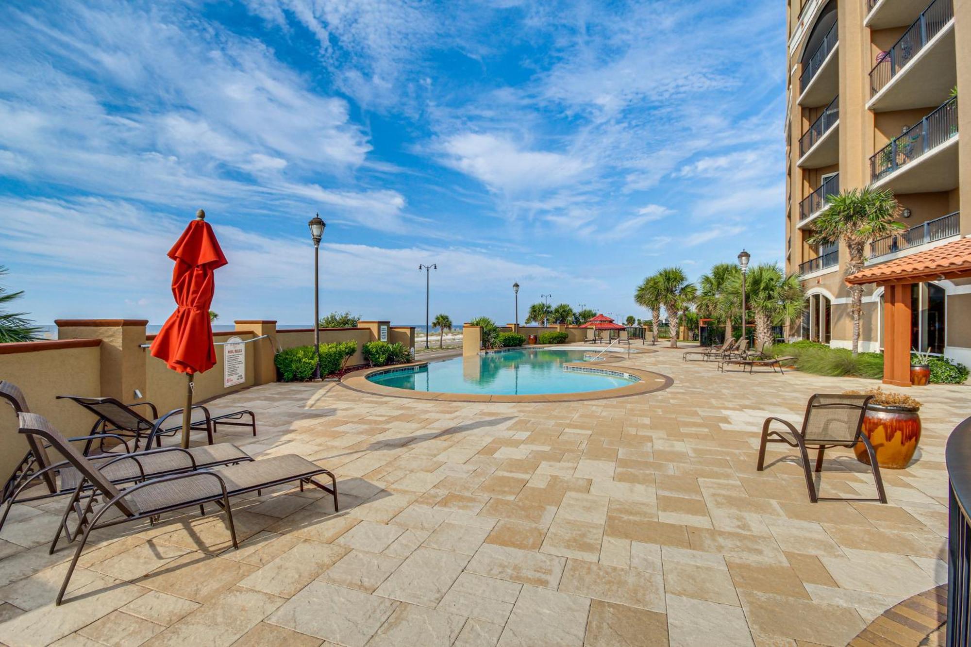 Sleek Gulfport Condo With Ocean Views And Pool Access! 外观 照片